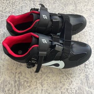 Men’s Peloton shoes with clip ins size 46